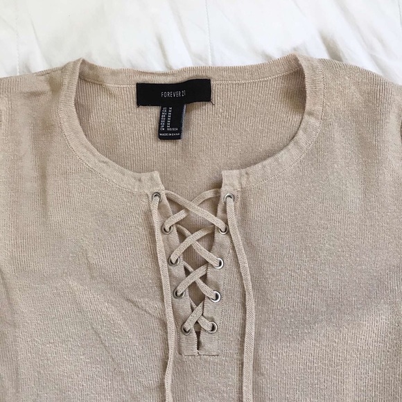 Forever 21 Top - Picture 2 of 2